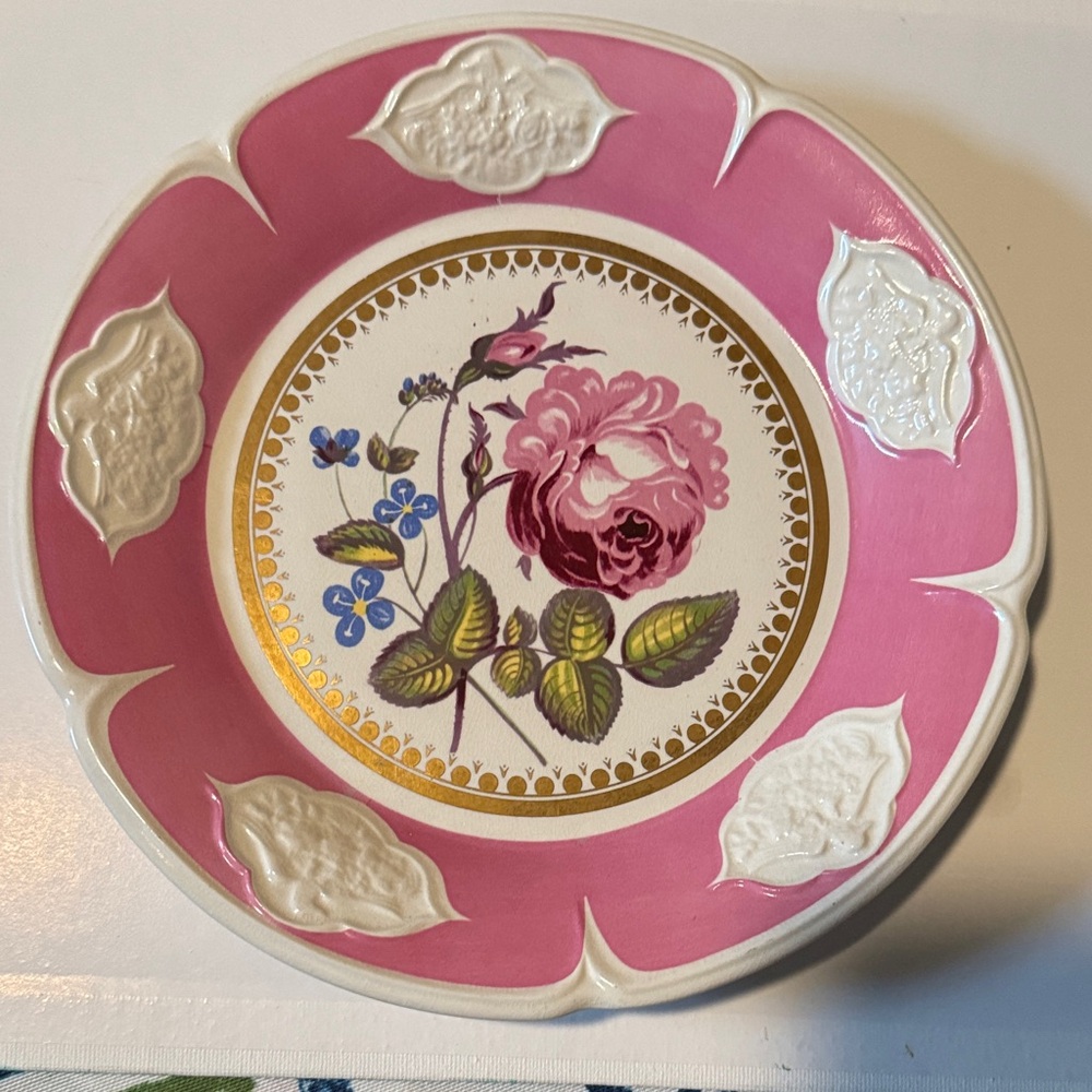 Portmeirion Mother’s Day. 1971 Pink Floral Decorative Plate